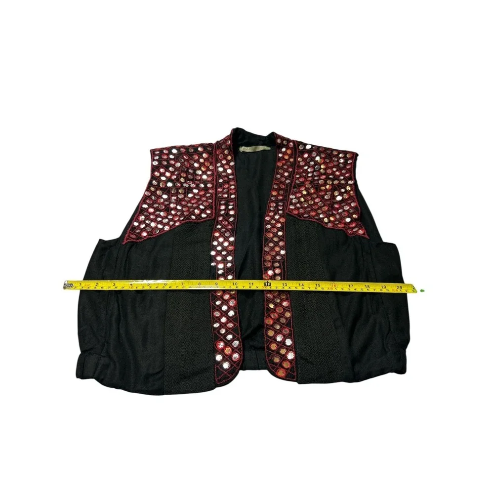 Sfera Casual Black Red Mirror Embroidered Open Front Vest Boho Large